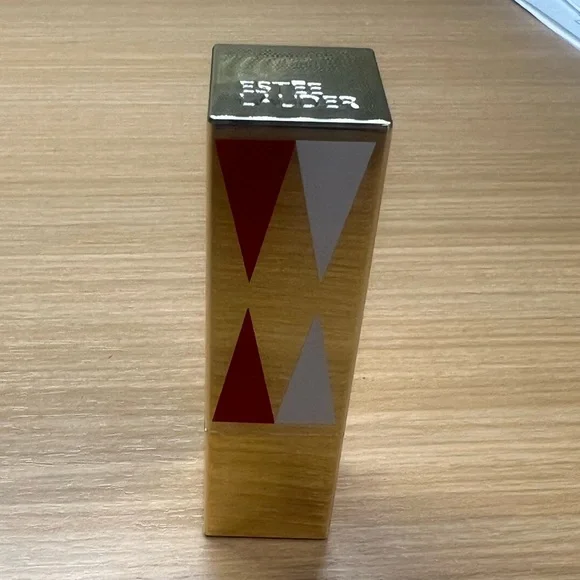 Estée Lauder Lipstick (Intense Nude) - Picture 2 of 3